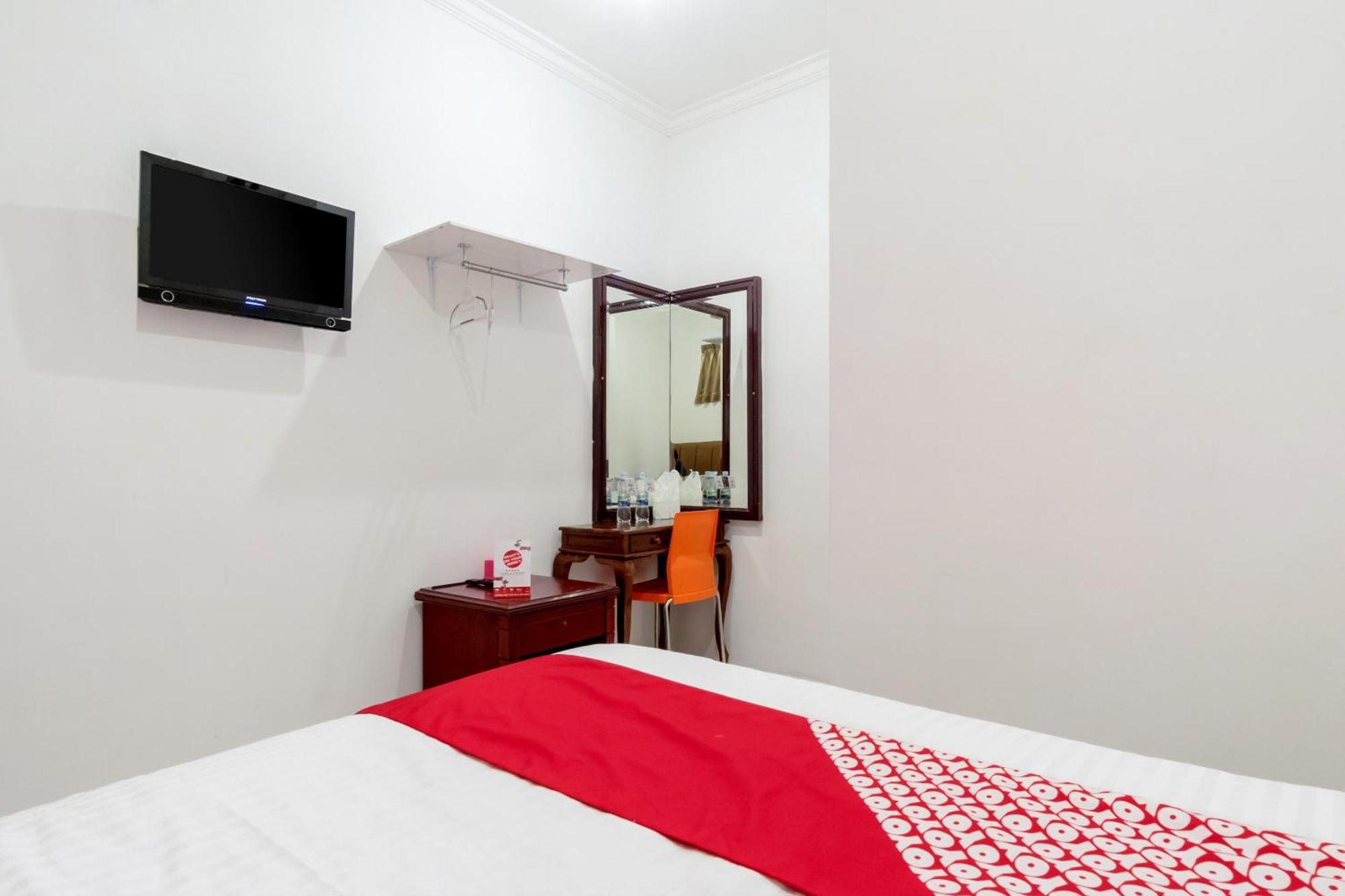 OYO 356 Titipapan Residence Medan Bagian luar foto